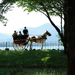 Guest house Lake Lodge Guesthouse 4*