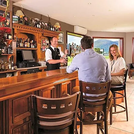 Affittacamere Lake Lodge Guesthouse 4*