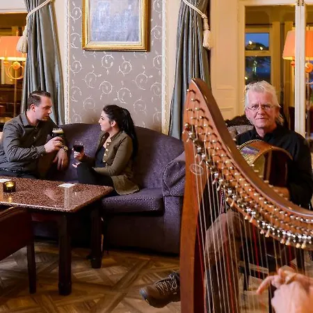 Lake Lodge Guesthouse Pensión 4*