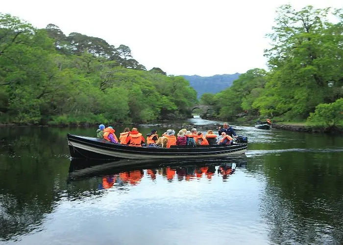 Lake Lodge Guesthouse Гостьовий будинок 4*