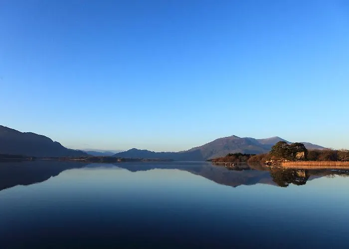 Lake Lodge Guesthouse