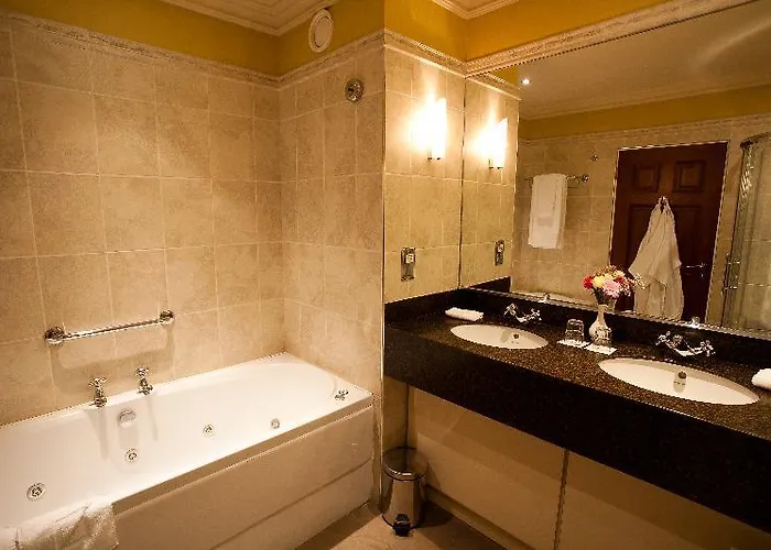 Lake Lodge Guesthouse Guest house