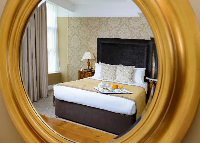 Lake Lodge Guesthouse